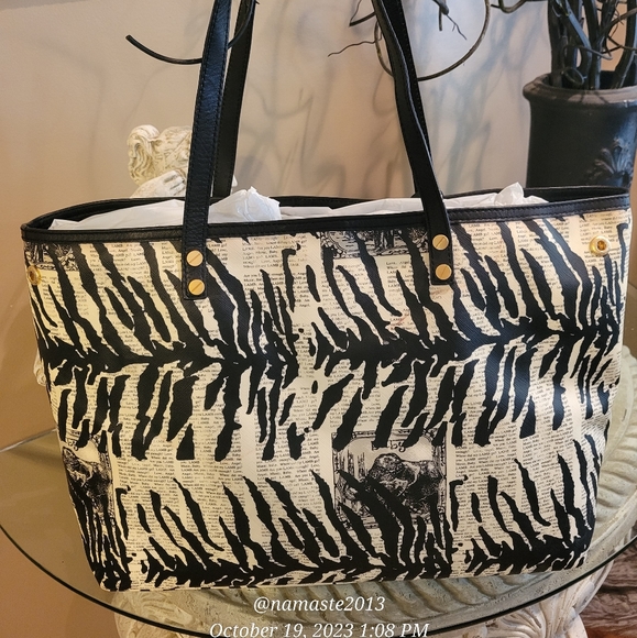 L.A.M.B. by Gwen Stefani Zebra Print Newsprint Tote Luxury Designer Bag #604 - Picture 12 of 15